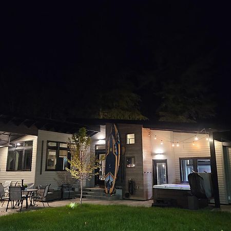 Luxe Lake Cabin Hot Tub Grill Firepit Ev Charger Onalaska Luaran gambar