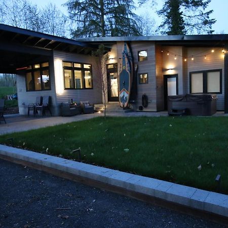 Luxe Lake Cabin Hot Tub Grill Firepit Ev Charger Onalaska Luaran gambar