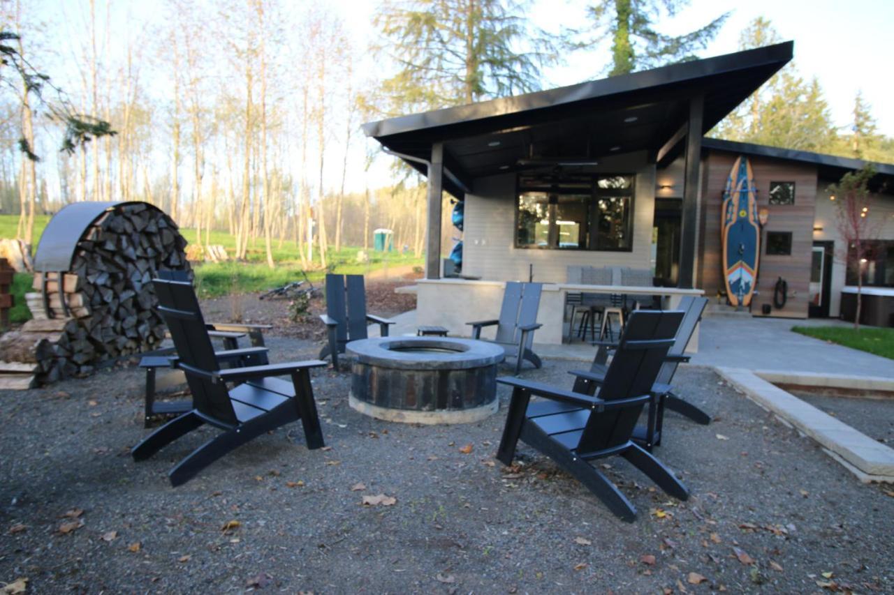 Luxe Lake Cabin Hot Tub Grill Firepit Ev Charger Onalaska Luaran gambar